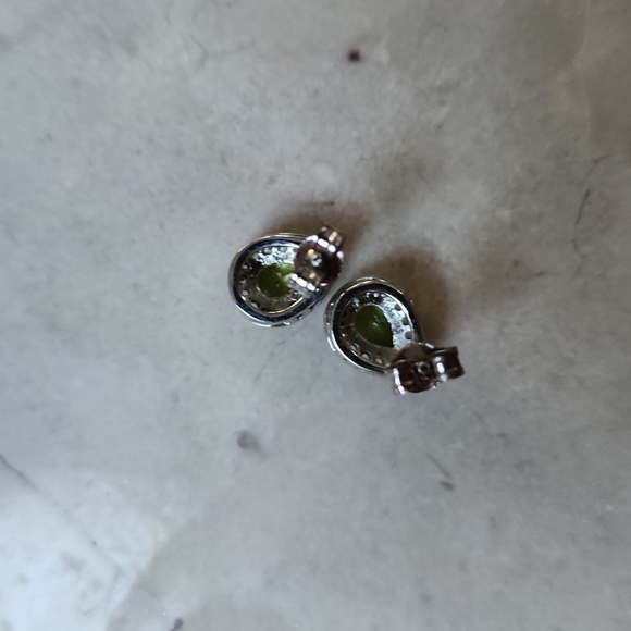 Peridot and CZ post earrings - Picture 6 of 8
